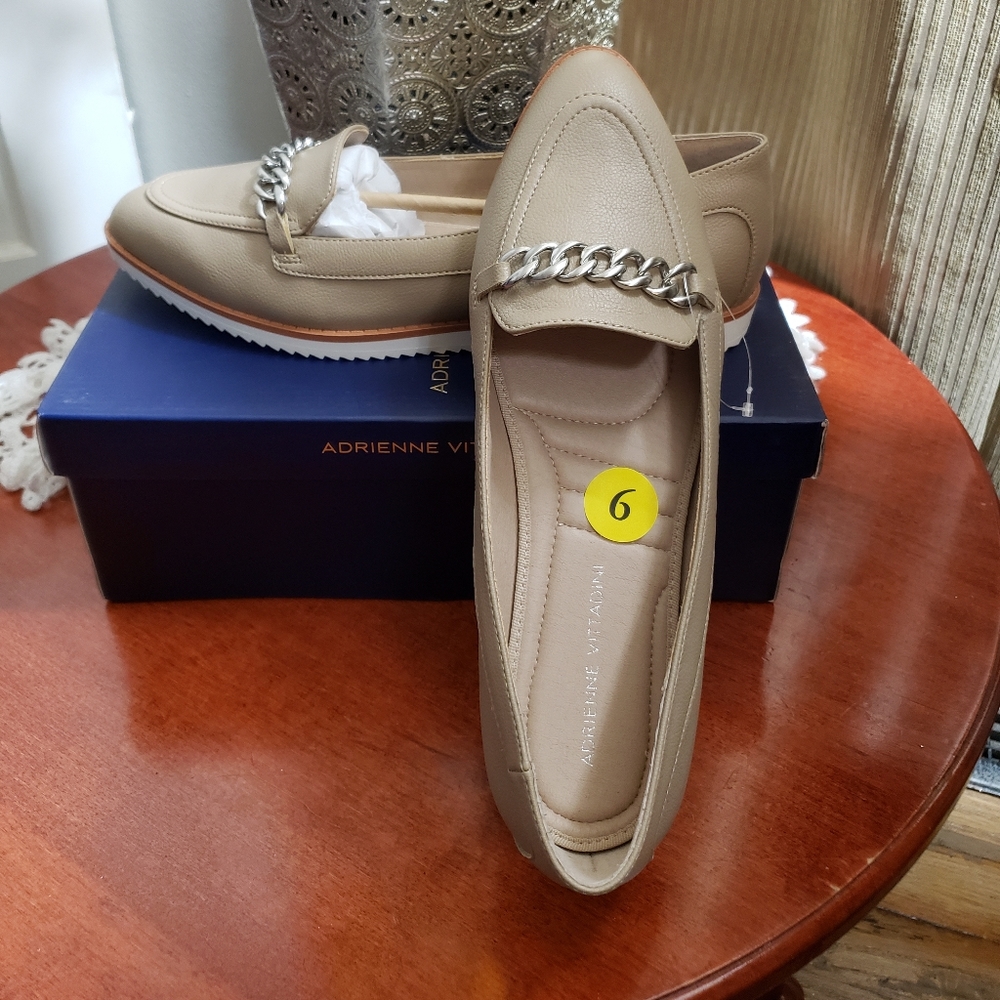 Adrienne Vittadini woman's shoes